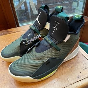 Jordan 33 - Cactus Jack - Size 10.5